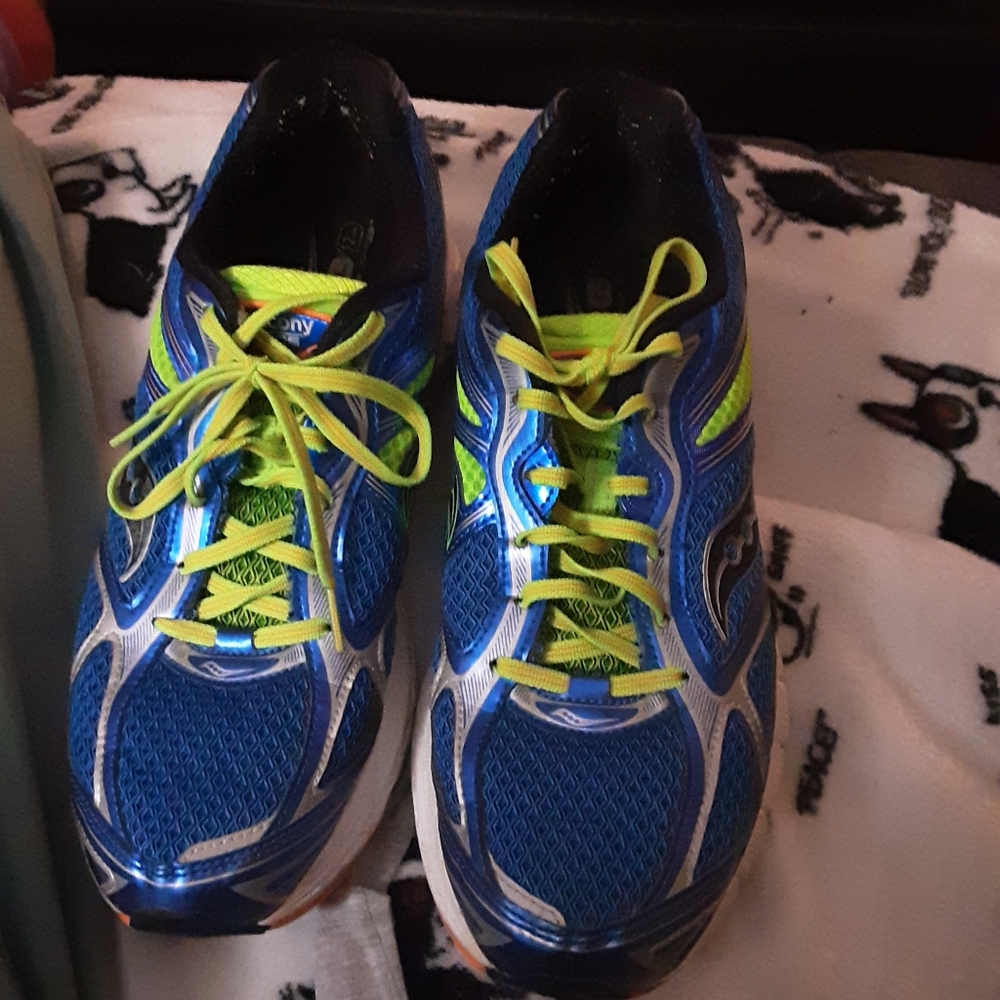 Saucony running shoes